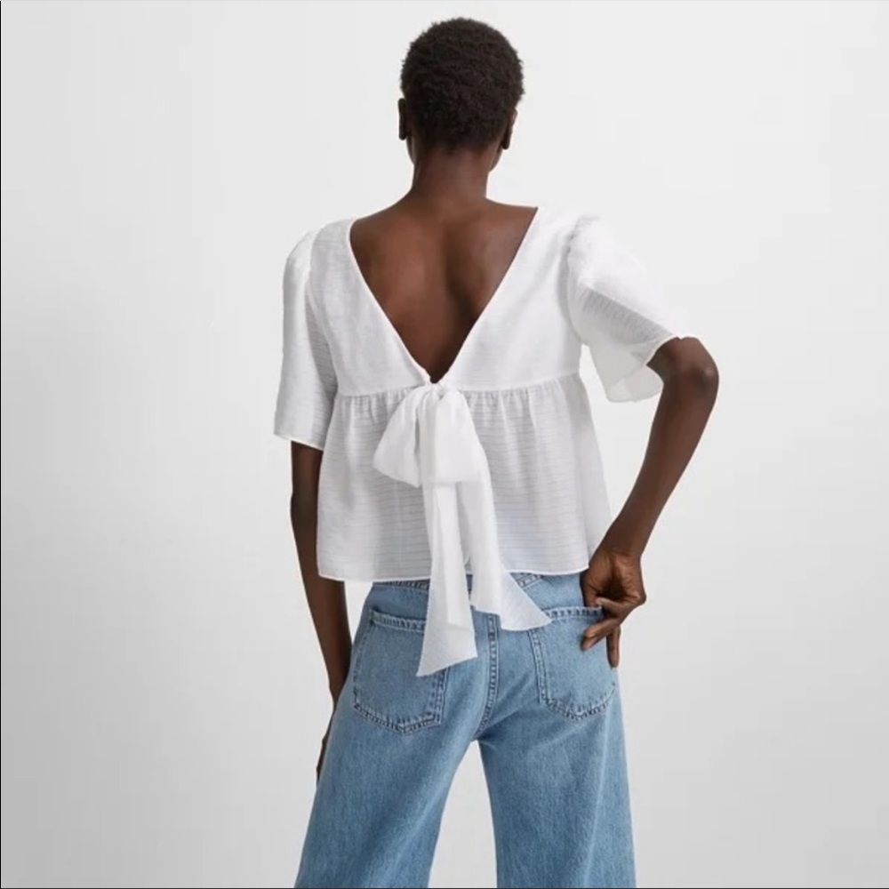 Club Monaco white tie back top!